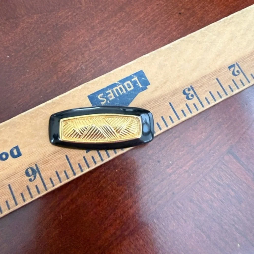 Vintage Enamel Brooch
